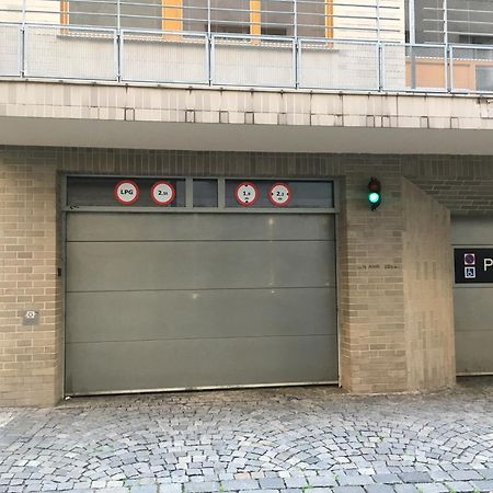 Lil Apartment With Tyn Cathedral View, Parking & Ac Praag Buitenkant foto