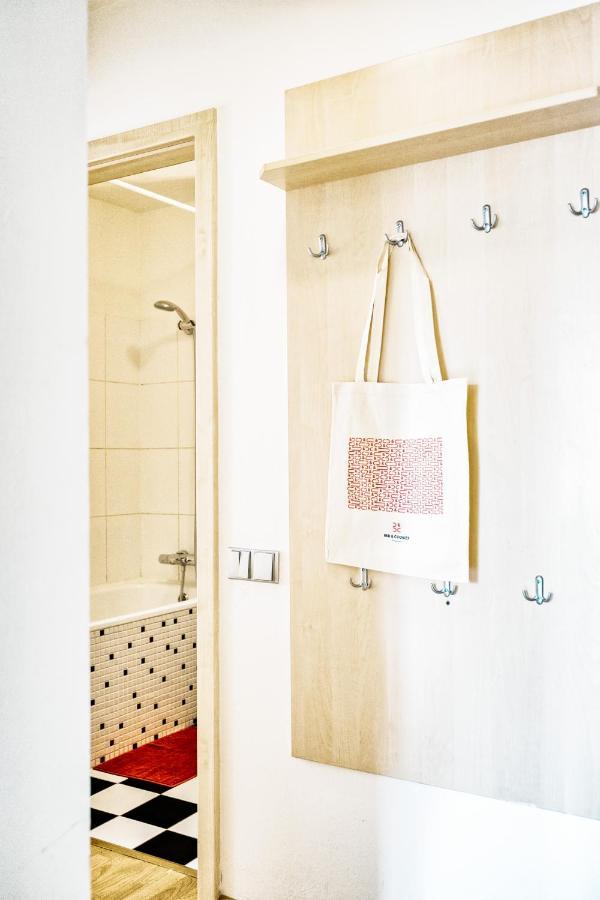 Lil Apartment With Tyn Cathedral View, Parking & Ac Praag Buitenkant foto