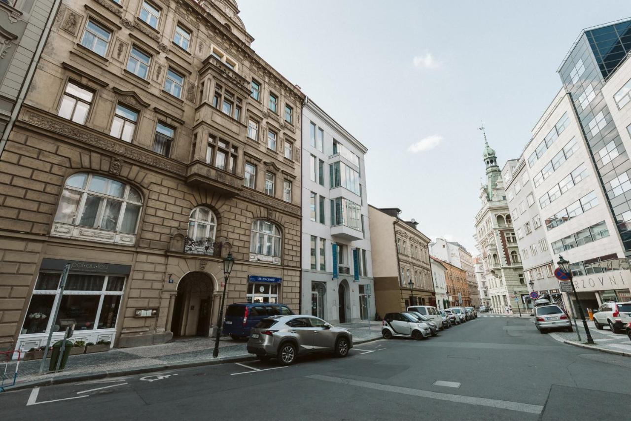 Lil Apartment With Tyn Cathedral View, Parking & Ac Praag Buitenkant foto