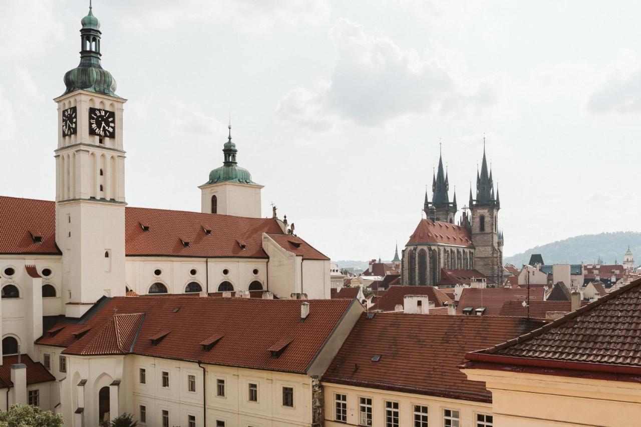 Lil Apartment With Tyn Cathedral View, Parking & Ac Praag Buitenkant foto